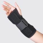 مچ‌بند آتل‌دار تک سایز (نئوپرن) طب و صنعت