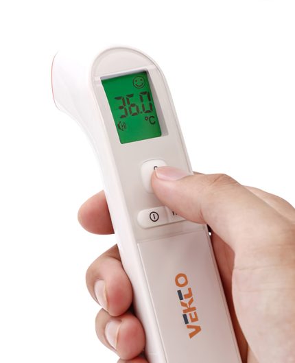 تب سنج لیزری وکتو توسط بسیاری از پزشکان جهت سنجش دمای بدن مراجعه کننده برای انجام معاینات اولیه در بیمارستان­ها نیز استفاده می‌شود