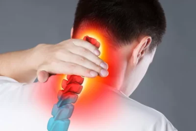 گردن‌بند طبی اسفنجی قوس‌دار طب و صنعت