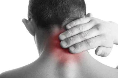 گردن‌بند طبی اسفنجی طب و صنعت
